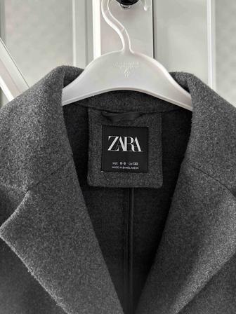 Пальто на 6-7-8 лет Zara