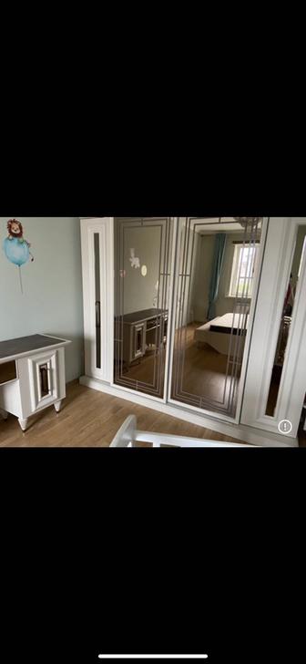 Продается турецкая спальная гарнитура