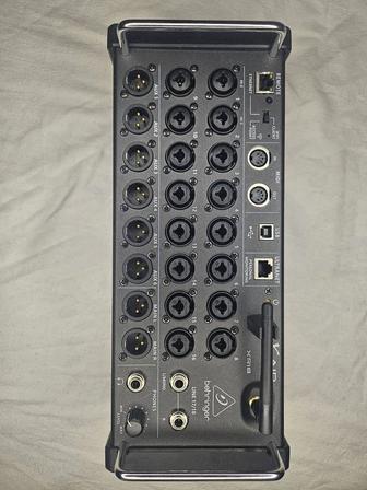 Behringer x-air 18