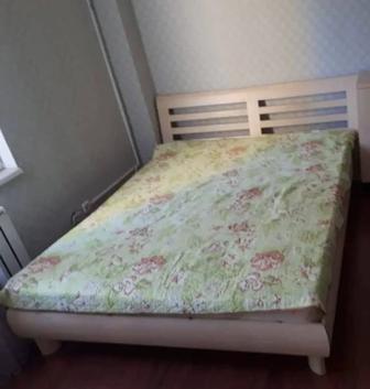 Продам кровать в хорошем состоянии