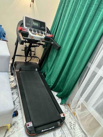 Продам беговую дорожку