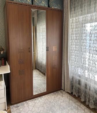 Спальный гарнитур, комод для обуви