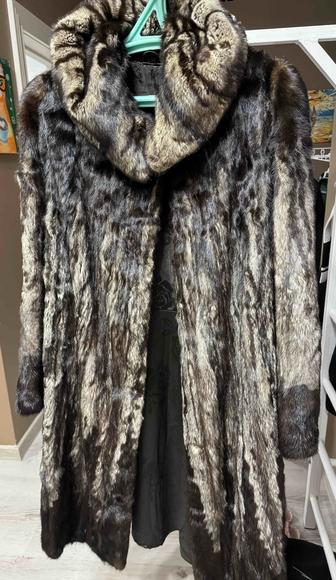 Норковая шуба с капюшоном