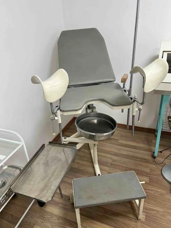 Продам гинекологическое кресло.