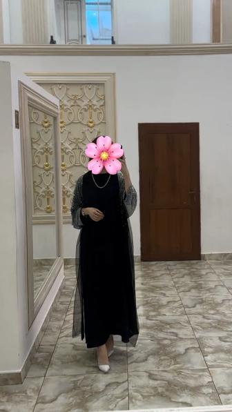 Платья