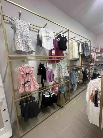 Стойки для магазина