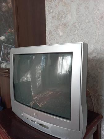 Продам телевизор