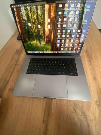Продам MacBook Pro 16 m1