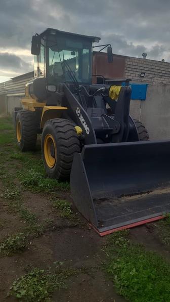 Услуги фронтального погрузчика
