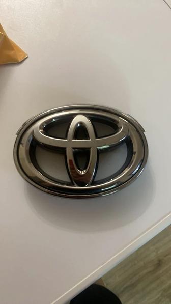 Тойота Эмблема Оригинал