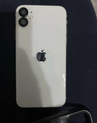 Продам iPhone 11 white