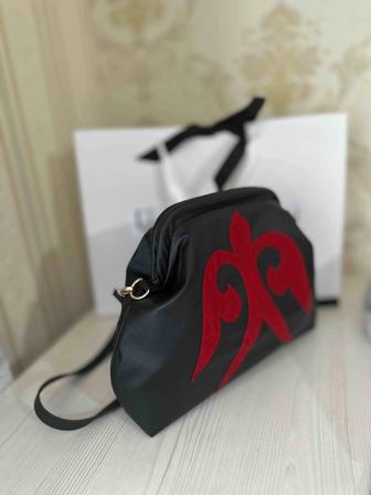 Сумка элегантная