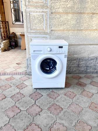 Продам стиральную машинку