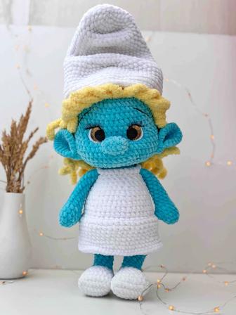 Вязаная игрушка смурфик. Ручная работа. Для детей и взрослых