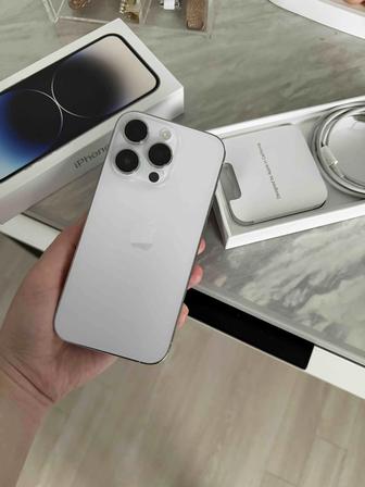 Продам айфон 14 про