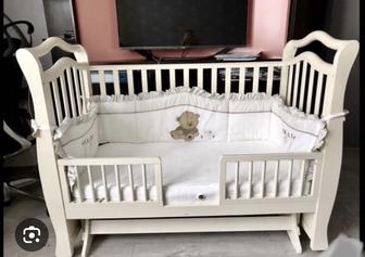 Продам детскую качественную кроватку