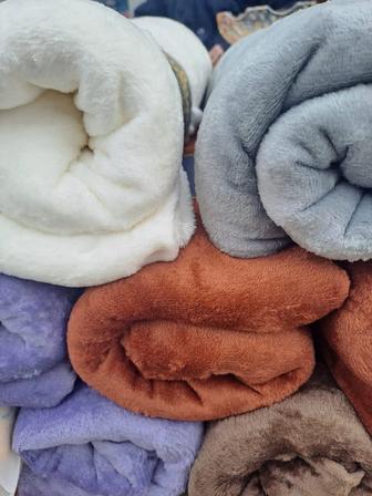 Плед новый по 2000