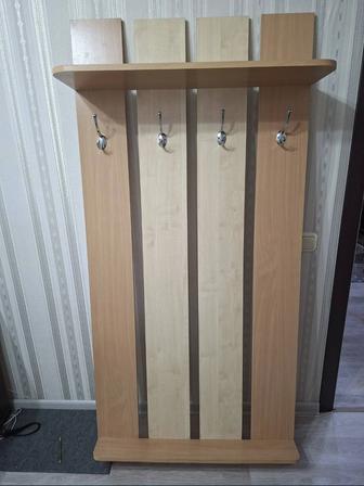 Продам вешалку для одежды, с полками под обувь