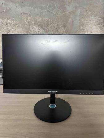Монитор Hikvision
