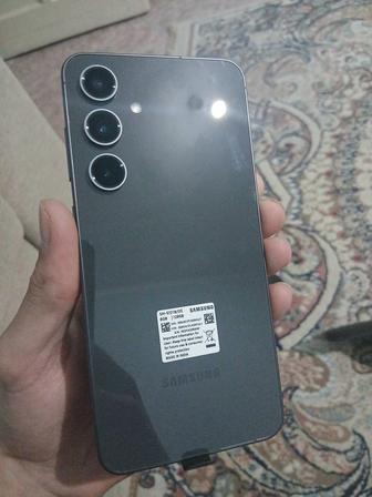 Продам телефон