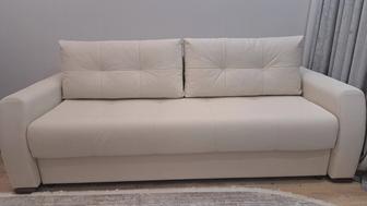 Продам современный прямой диван модели Комфорт-2 в благородном бежевом цвет