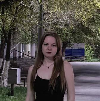 Официант / официантка