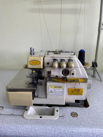 Оверлок швейный