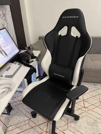 Игровое кресло DXRacer Gladiator