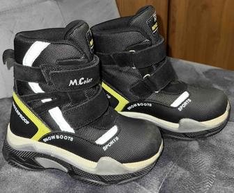 Зимние детские сапоги