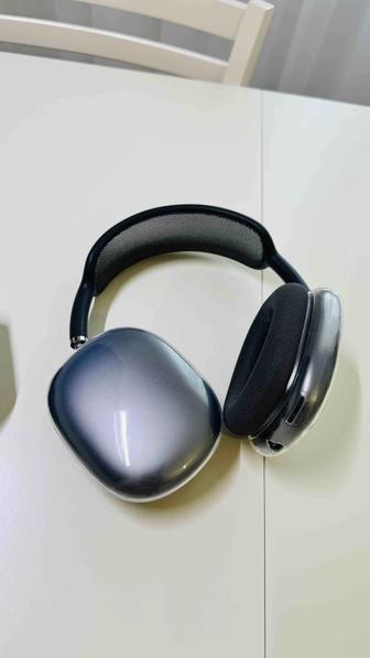 Продам оригинальные наушники AirPods Max