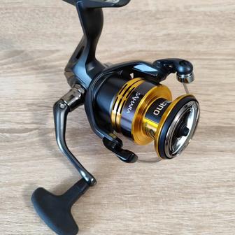 Shimano22 Sahara C3000