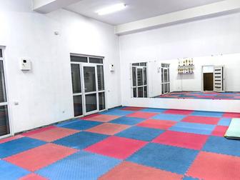 Продаются зеркала и маты