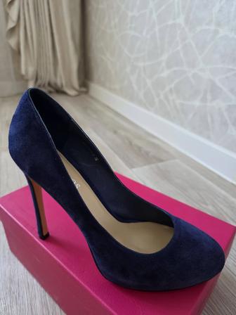 Туфли бренда STOALOS