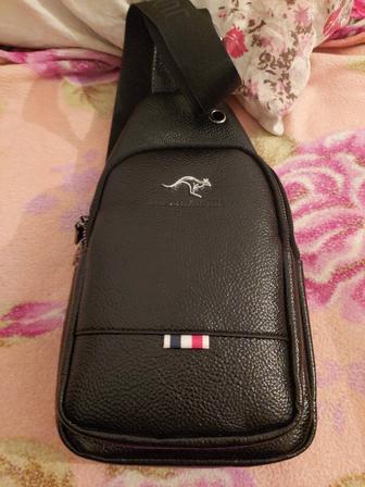 Нагрудная мужская барсетка