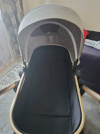 Продам детскую коляску