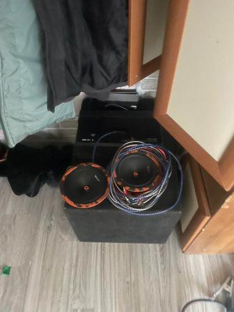 Продам сабвуфер для авто