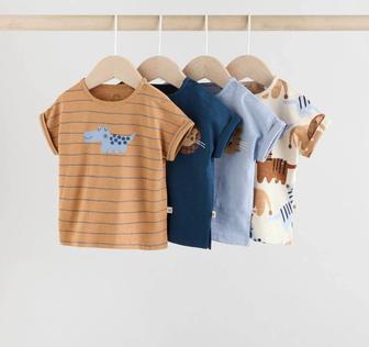 Продам комплект футболок next