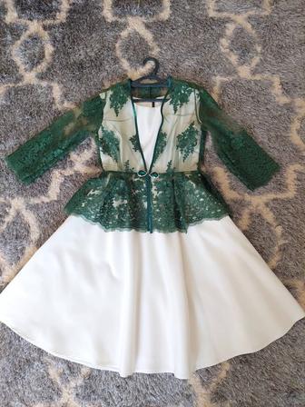 Женское платье