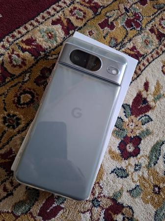 Продам телефон Pixel 8