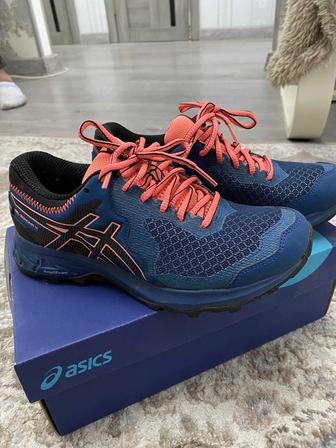 Кроссовки ASICS Gel Sonoma 4