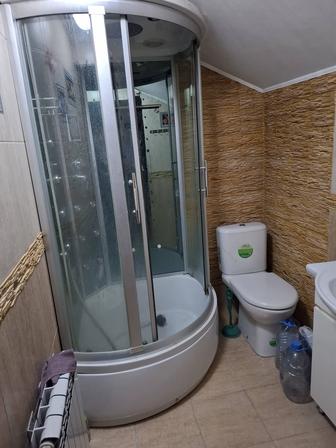 Душевая кабина