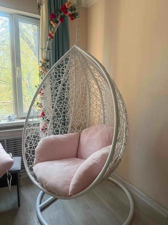 Продам кокон качалку
