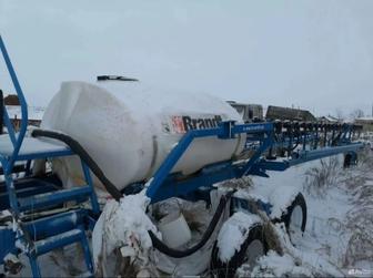 Прицепной опрыскиватель
