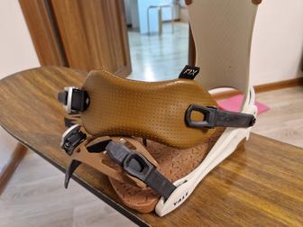 Крепления для сноуборда Fix Snowboard Bindings Yale M Sand