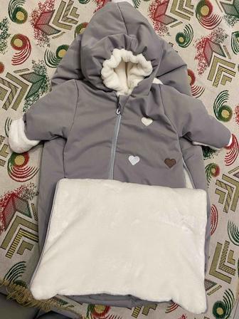 Продам детский комбинезон и кокон (0-3мес)