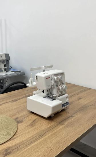 Оверлок (Оверлок) Janome MyLock 205D белый