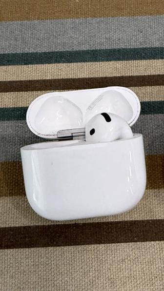Airpods 4 ANC правый наушник и кейс