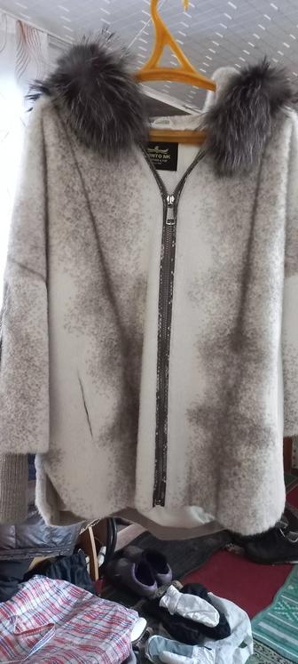 Продам новую норковую шубу привезенную с Турции женская