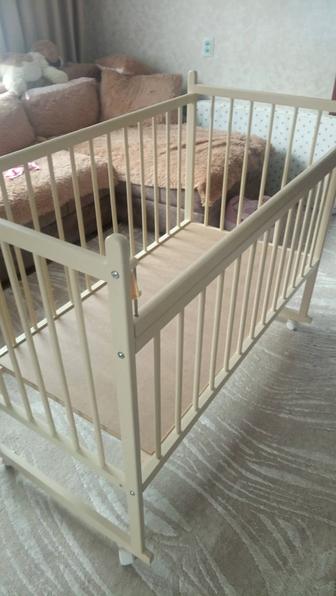 Продам манеж