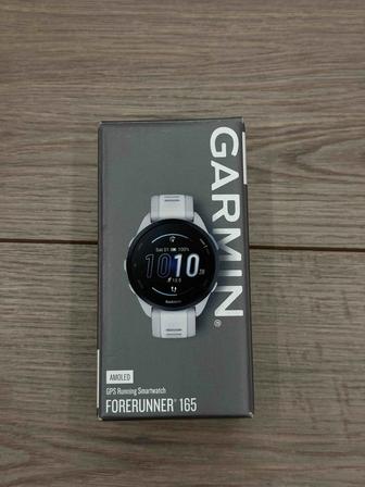Смарт-часы Garmin Forerunner 165